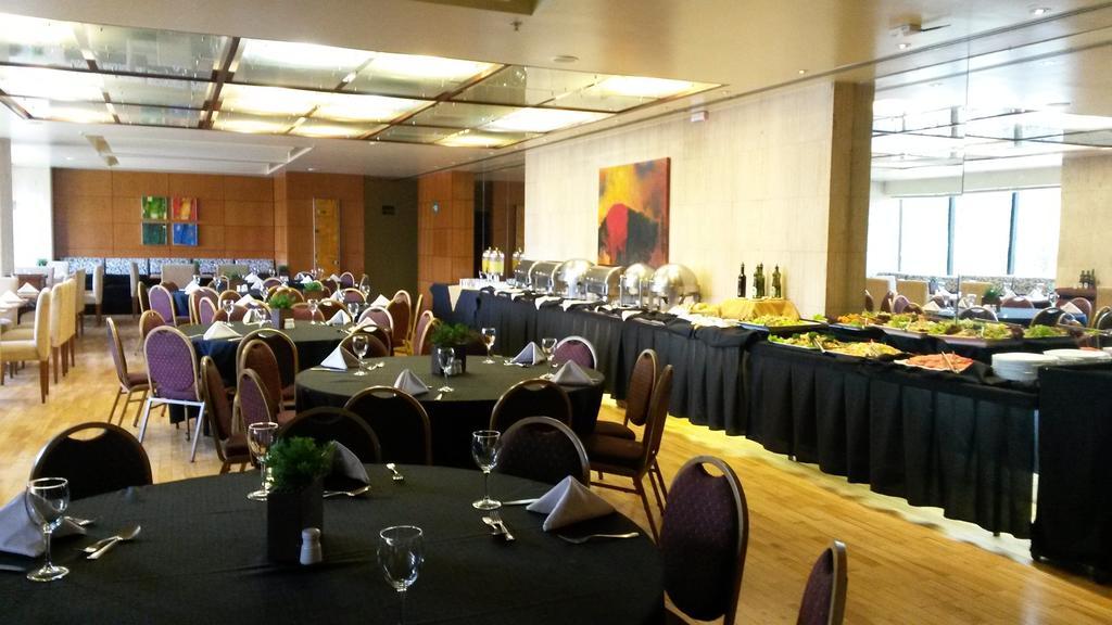 Grand Bittar Hotel Brasília Luaran gambar The 2008 Nobel Prize press conference