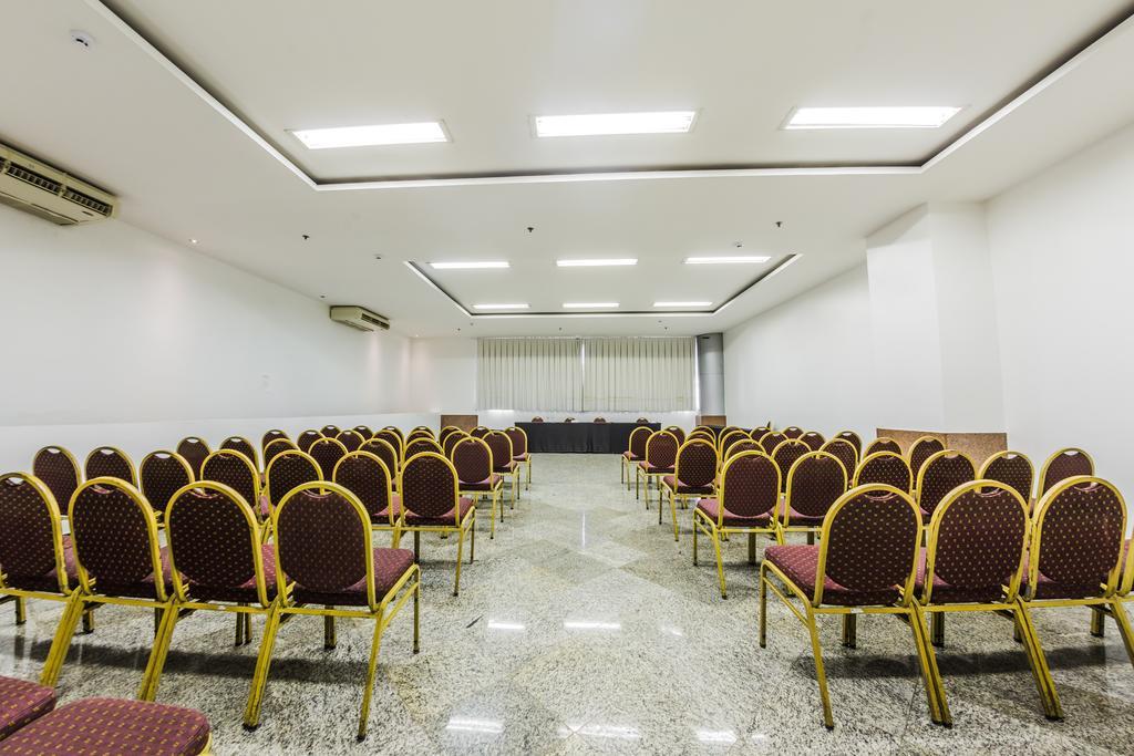 Grand Bittar Hotel Brasília Luaran gambar The interior of the conference hall
